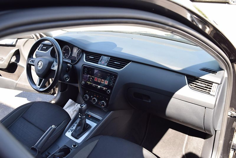 Škoda Octavia (2020) 2.0TDI 110kw AMBITION DSG TAŽ  - fotka 40 z 50