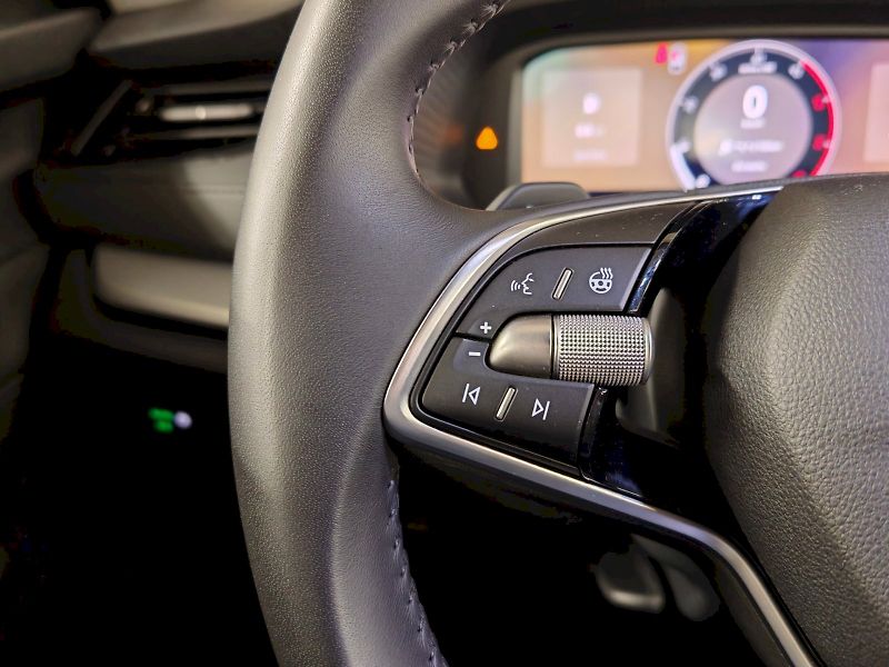 Škoda Octavia (2025) 2.0 TDI 110 kW DSG Essence - fotka 8 z 30