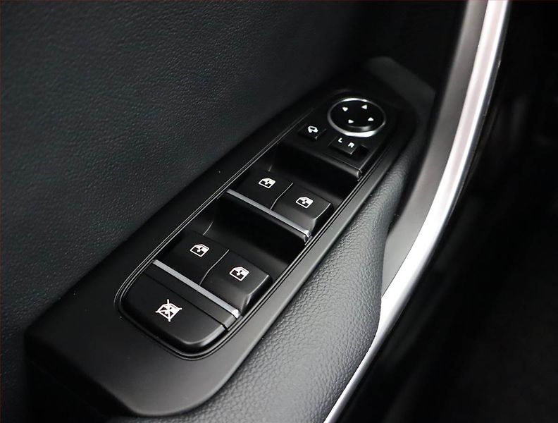 Kia XCeed (2025) Exclusive 1.5 T-GDI - fotka 15 z 24