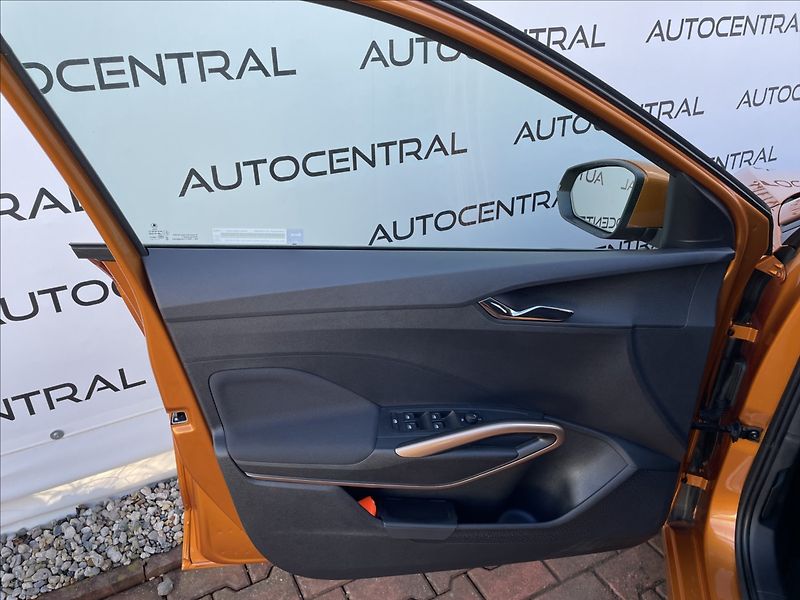 Škoda Fabia 1,0 TSi,81kW,STYLE,DSG,DPH - fotka 22 z 25