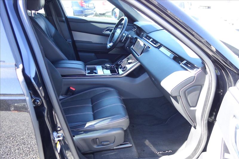 Land Rover Range Rover Velar 3,0 d,SERVIS.KN.,RDYNAMIC,AWD. - fotka 13 z 49