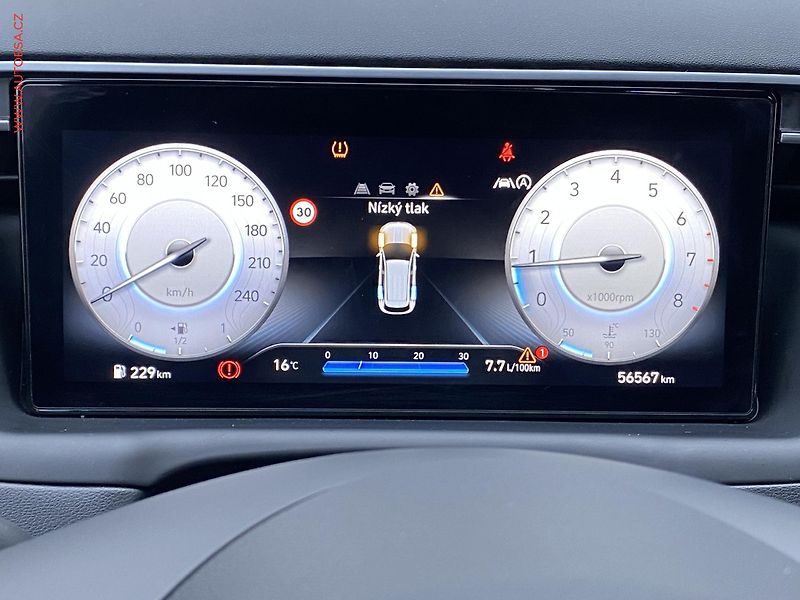 Hyundai Tucson (2022) 1.6 T-GDi, 2.maj,ČR, Smart - fotka 17 z 20