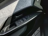 Peugeot 5008 (2025) GT Hybrid 145 e-DCS6 - náhled 25