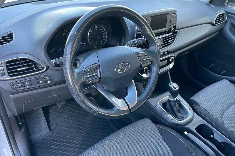 Hyundai i30 1.0 T-GDI.