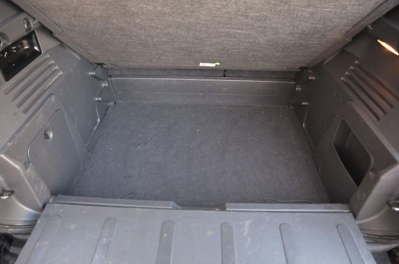 Peugeot 3008 (2015) 1.6 HDi 88kW XENON PANORAMA - fotka 37 z 37