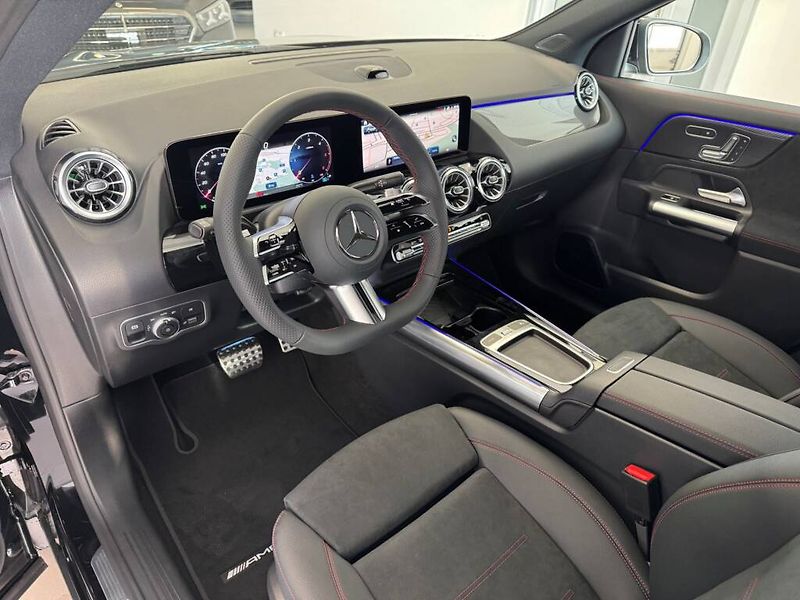 Mercedes-Benz GLA (2026) 200 d 4M - fotka 2 z 6