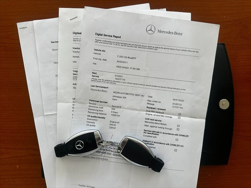 Mercedes-Benz Třídy C 2,1 CDI 100kW-SERVIS-MANUAL! - fotka 34 z 34