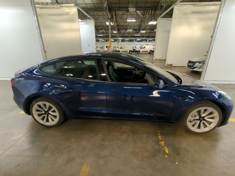 Tesla Model 3 (2022) RWD LED ACC       PŘIPRAVUJEME - fotka 6 z 12