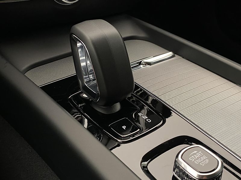 Volvo V60 (2026) B4 AUT BRIGHT PLUS - fotka 35 z 61