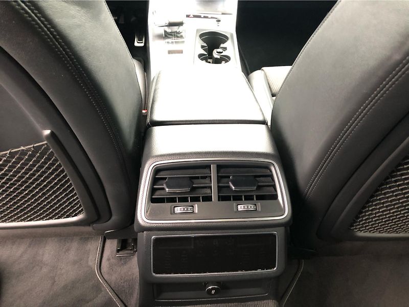 Audi A6 3,0 TSI Quattro - fotka 23 z 29