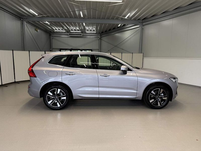 Volvo XC60 (2026) B5 2.0L 250+14 HP AT8 FWD PLUS - fotka 5 z 26