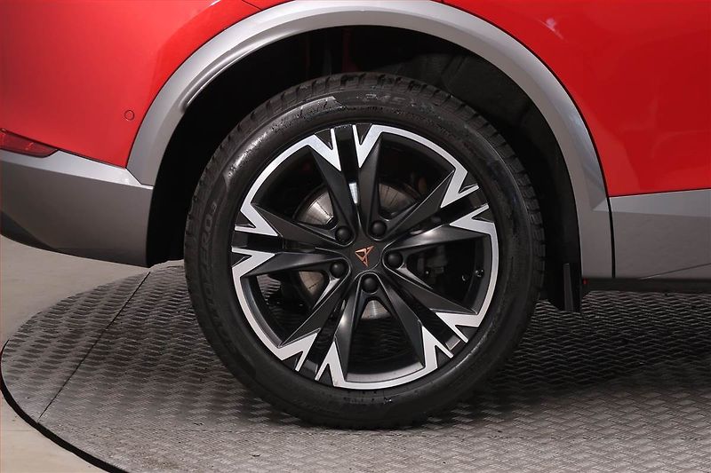 Cupra Formentor (2023) 1.5 TSI - fotka 15 z 20