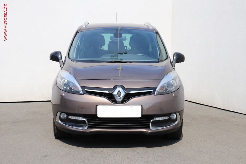 Renault Grand Scénic (2015) 1.2TCe Grand, autoAC, temp - fotka 2 z 3