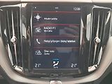 Volvo XC60 (2018) R-Design D4 AWD - náhled 13