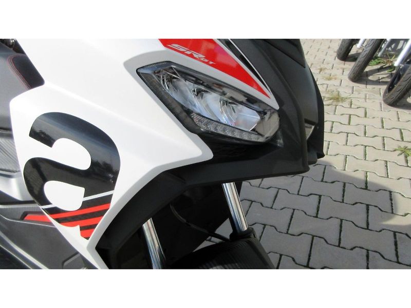 Aprilia (2026) SR GT 125 SPORT e5+ - fotka 6 z 11