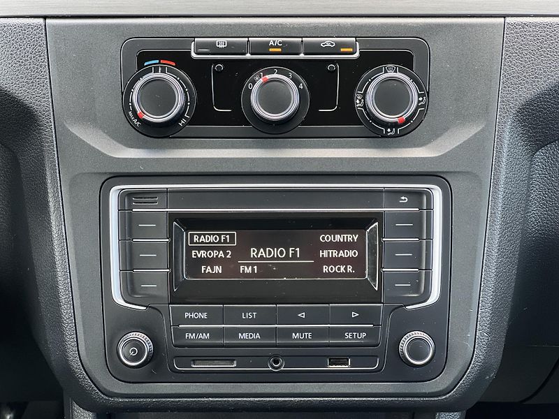 Volkswagen Caddy 1.2TSi 62kw PŮVOD ČR odp.DPH - fotka 18 z 38