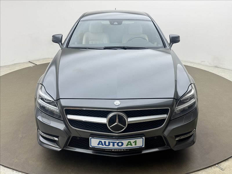 Mercedes-Benz CLS 3,0 DPH 4X4 H/K AMG LED ACC ČR - fotka 2 z 59