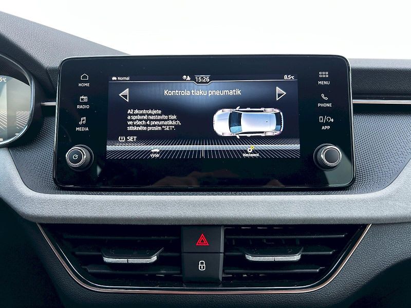 Škoda Scala (2024) 1.0 TSI 85kW DSG Top Selection - fotka 20 z 35