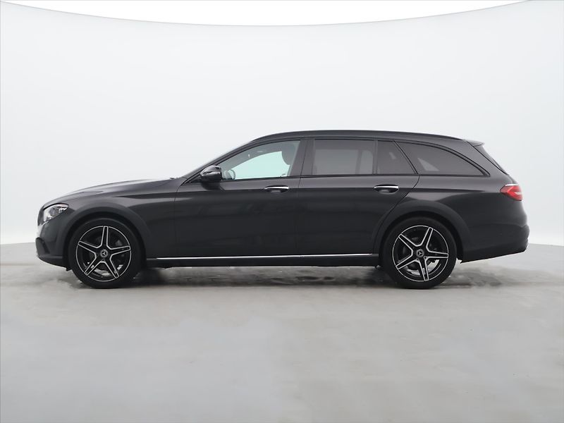 Mercedes-Benz Třídy E 2,0 220d 143kW AllTerain DPH - fotka 4 z 40