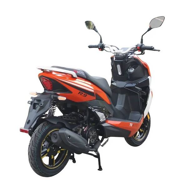 Motorro Monza 125i (2026) TUMOTO R9 125 - fotka 5 z 14