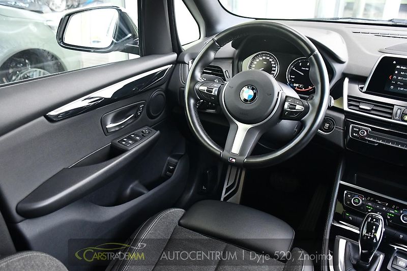BMW Řada 2 216d GRAN TOURER 1M ČR TAŽNÉ - fotka 23 z 54