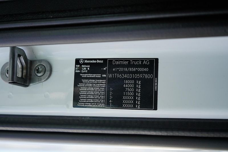Mercedes-Benz Actros (2022)  L / 1851 / ACC / E 6 / MP 5 / - fotka 11 z 54