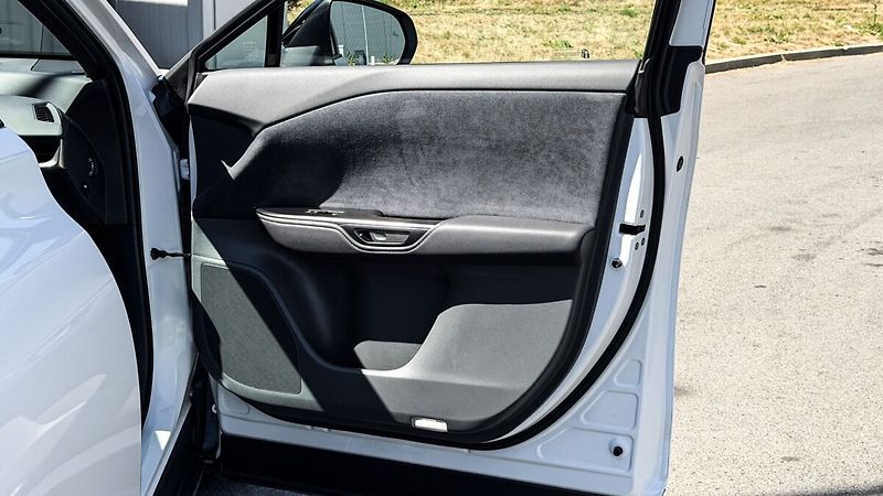 Lexus RZ 450e 450e LUXURY TOP PANORAMIC DIRE - fotka 10 z 27