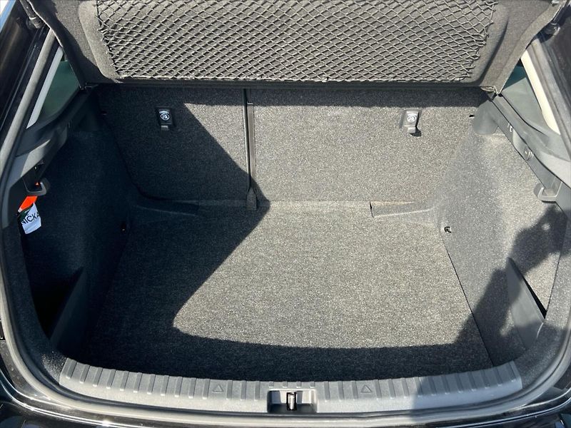 Škoda Scala 1,0 TSi 85kW TOP SELECTION - fotka 14 z 29