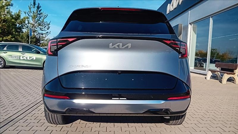Kia Sportage 1,6 T-GDi 4x2 7DCT TOP - fotka 5 z 13