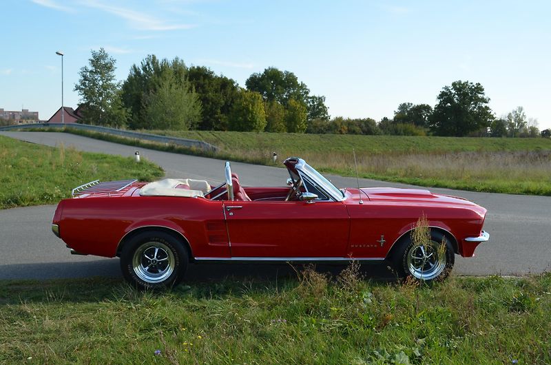 Ford Mustang (1967) Convertible 1967,V8,289, 200Hp - fotka 54 z 55
