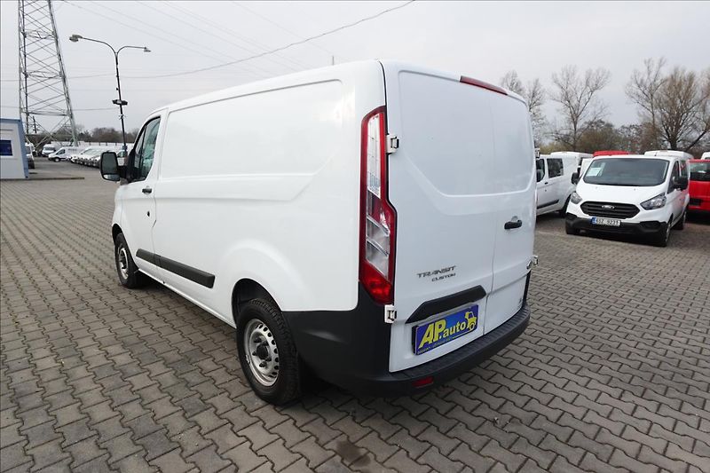 Ford Transit Custom 2,0 TDCI  L1H1 - fotka 11 z 30