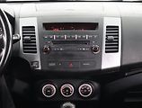 Mitsubishi Outlander (2009) 2.4 MIVEC, LPG, Tempomat - náhled 12