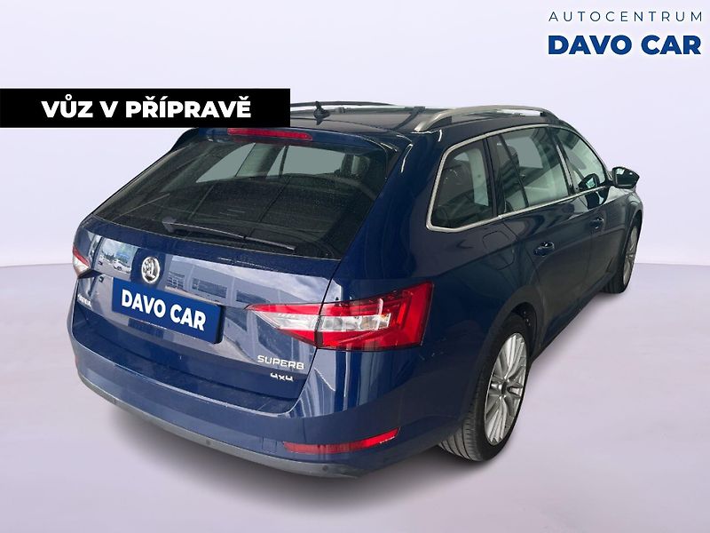 Škoda Superb 2,0 TDI 110kW CZ 4x4 Xenon - fotka 3 z 12