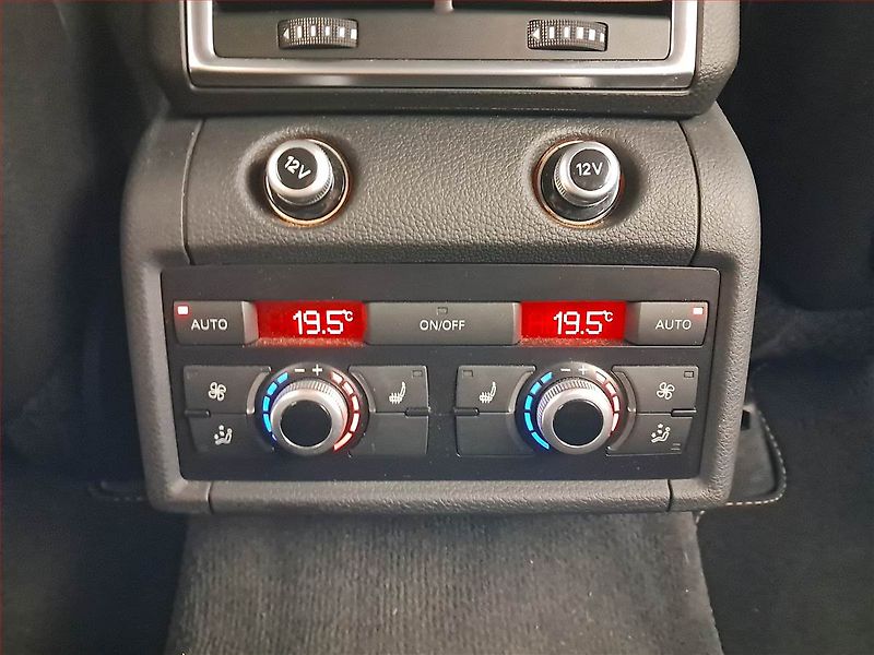 Audi Q7 (2011) 3.0 TDI, 4X4, Automat - fotka 32 z 32