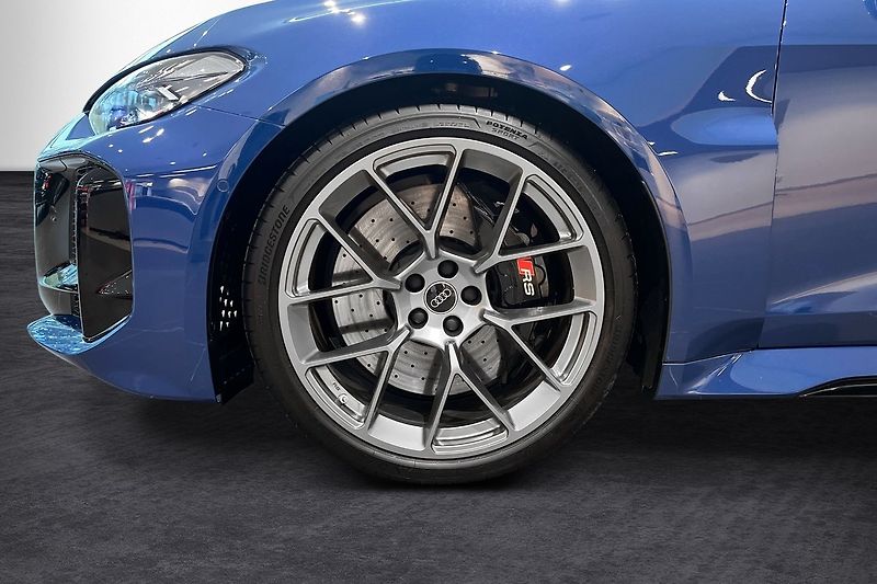 Audi RS 5 B&O HuD 360 Matrix Taž Venti - fotka 6 z 19