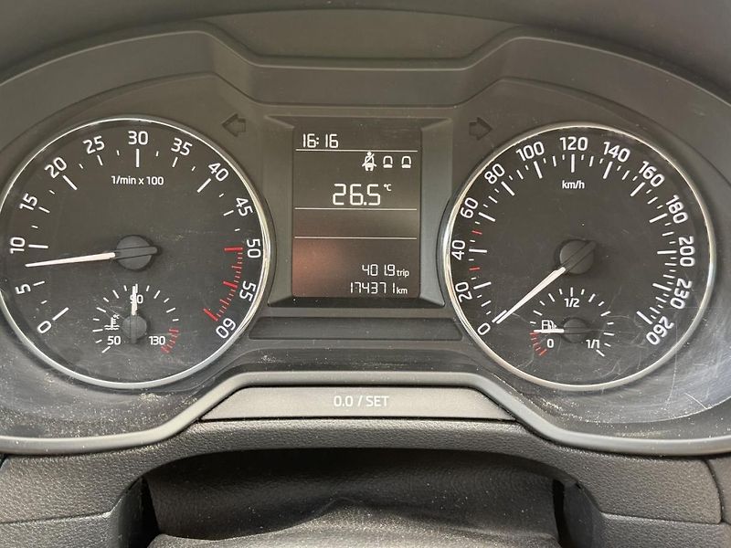 Škoda Octavia (2016) 1.6TDi Liftback - fotka 6 z 8