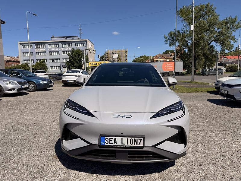 BYD Sealion 7 (2026) Excellence AWD demo - fotka 10 z 10