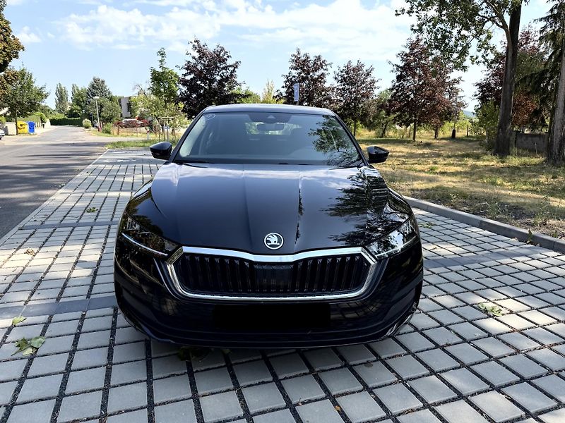Škoda Octavia 1.0 TSI MHEV E-TEC 81 kW  - fotka 2 z 19