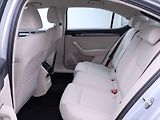 Škoda Superb 2,0 TDI DSG CZ Style 1.Maj DPH - náhled 13