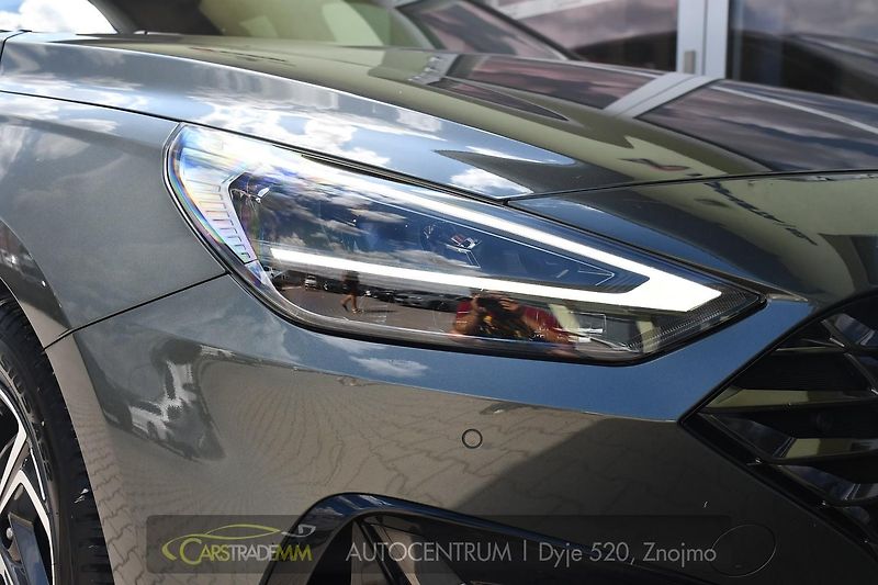 Hyundai i30 1.0T-GDi FAMILY SMART DCT NAVI - fotka 50 z 51
