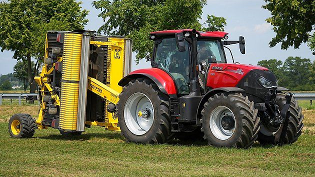 Nejhezčí taktor světa. Case IH Puma., zdroj: Wikimedia Commons, Marcel IX42, CC BY-SA 4.0