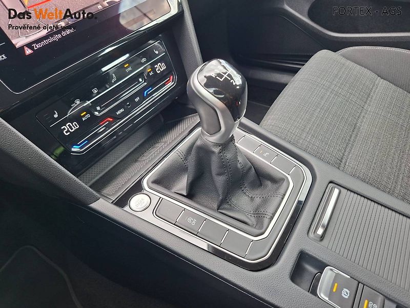 Volkswagen Passat (2022) Variant, 2.0 TDI,110kW,Busines - fotka 22 z 27
