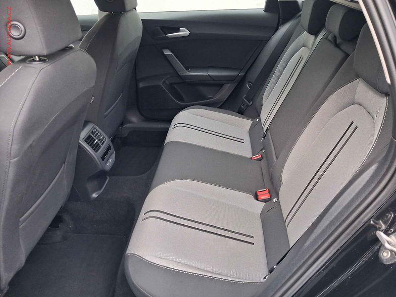 Seat Leon (2021) 2.0 TDi, Style, DSG, +kola - fotka 10 z 21