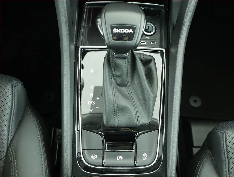 Škoda Kodiaq (2023) Laurin&Klement 1.5 TSI - fotka 13 z 20