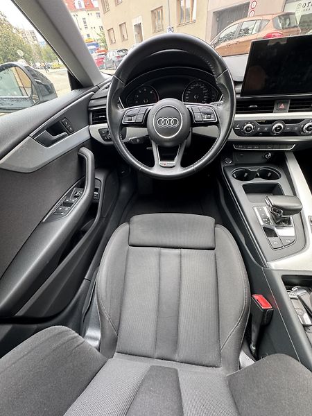 Audi A5 (2020) 45TFSi Sportback S-Line 180Kw - fotka 20 z 35
