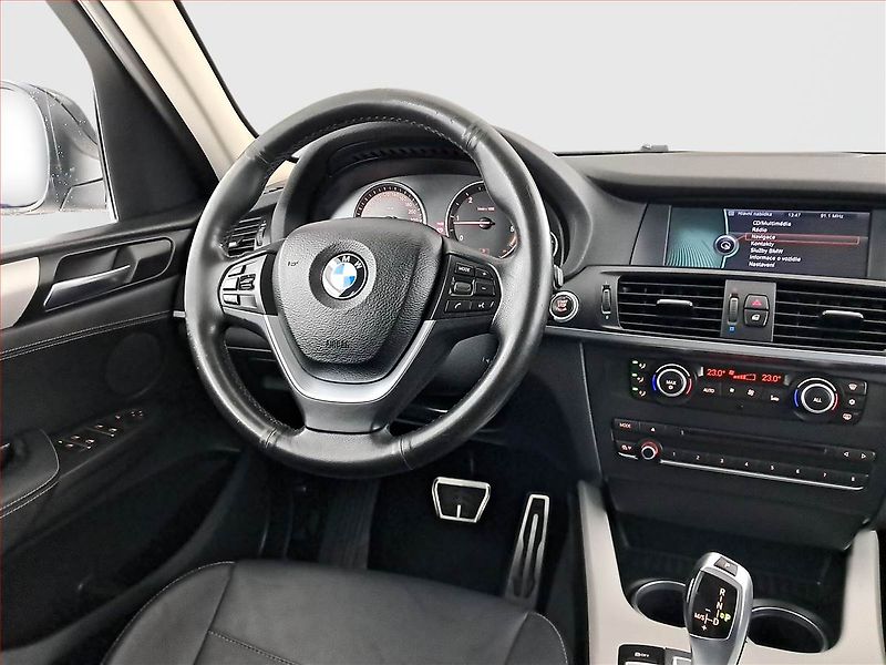 BMW X3 (2011) xDrive20d, 4X4, Automat, Navi - fotka 7 z 19