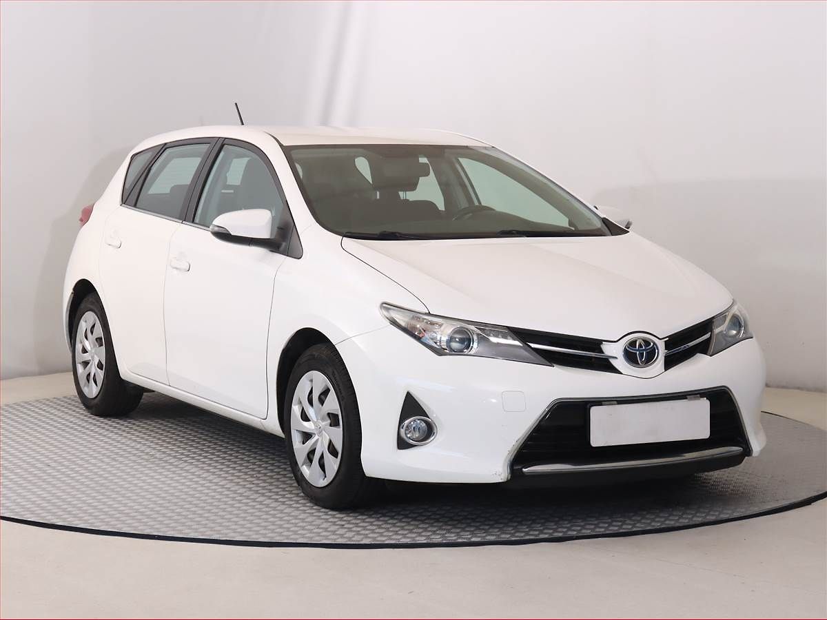 Toyota Auris 1.3 Dual VVT-i, Park. senzory