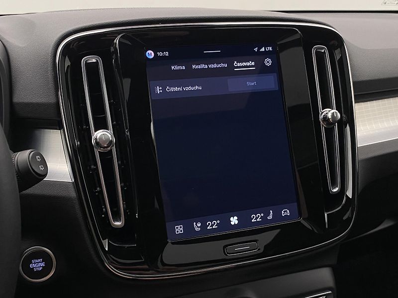 Volvo XC40 (2026) B3 AUT DARK ULTRA  - fotka 60 z 64