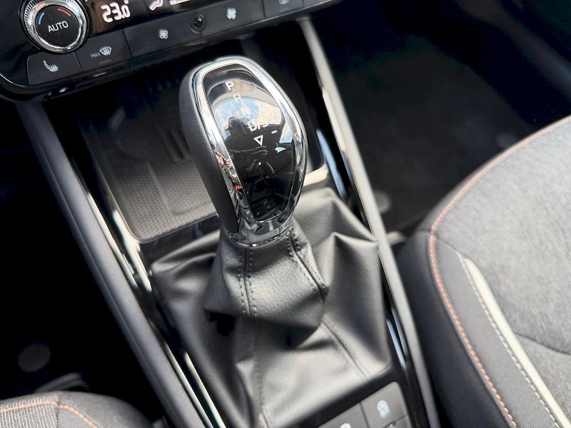Škoda Kamiq (2025) 1.0 TSI 85kW DSG Top Selection - fotka 29 z 35