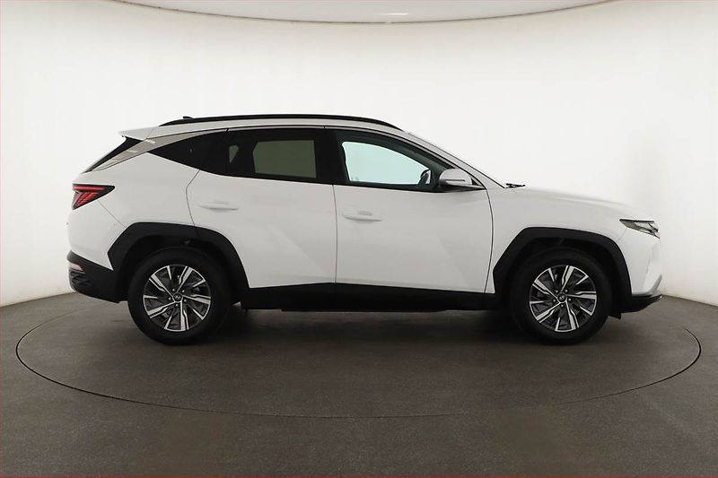 Hyundai Tucson (2022) Smart 1.6 T-GDI - fotka 6 z 15